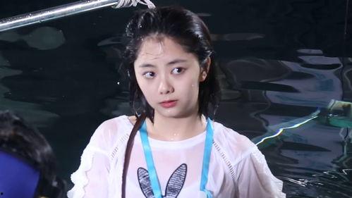 谭松韵拍摄花絮,甜蜜瞬间与幕后故事大揭秘